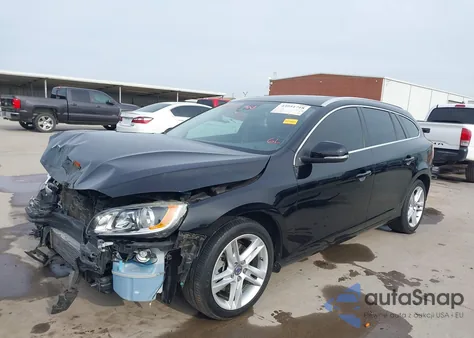 2015 Volvo V60 T5 Premier из США, поврежденный, VIN YV140MEB7F1207663